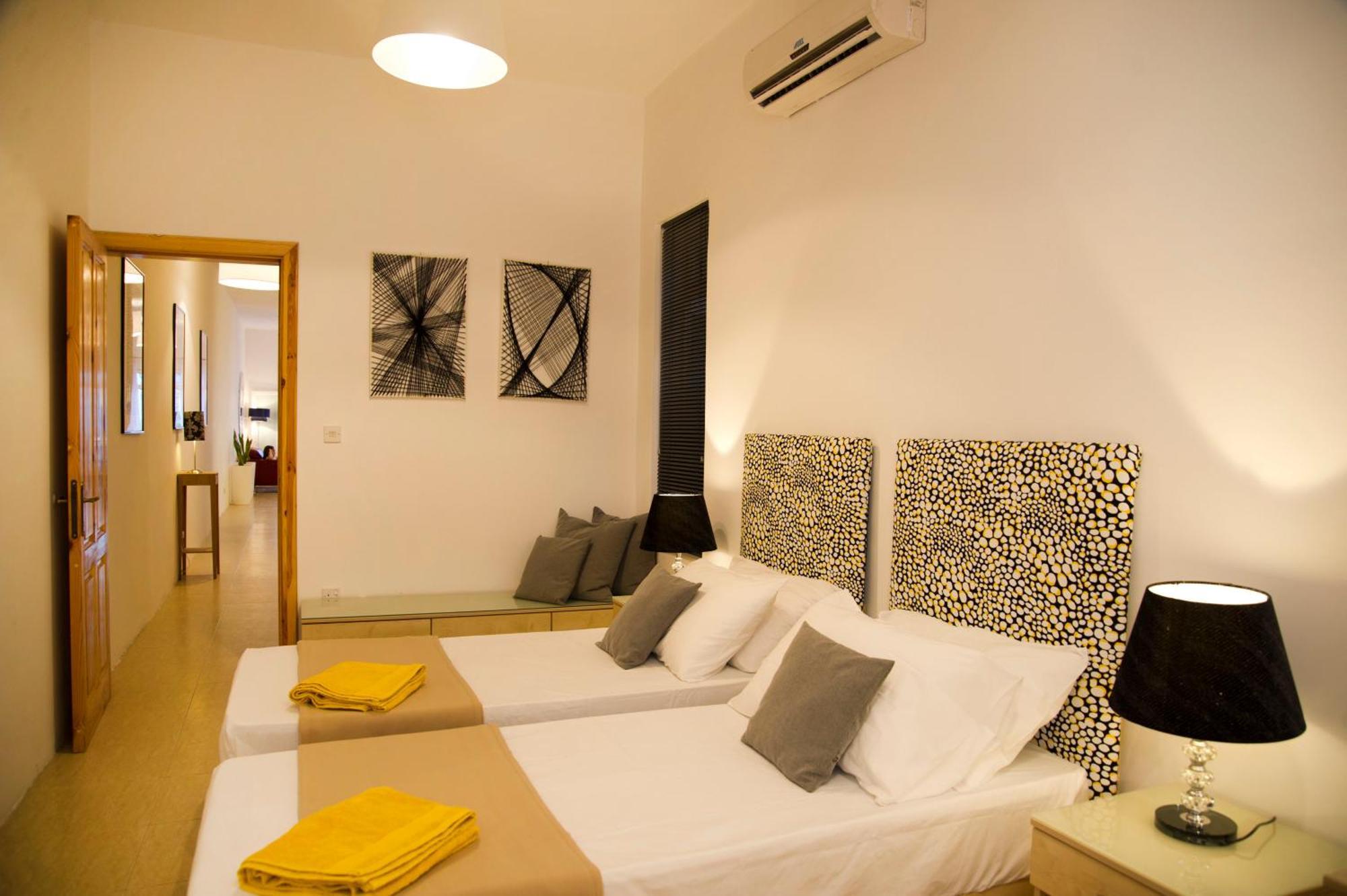 Apartament Maltese Balcony St. Julian's Zewnętrze zdjęcie